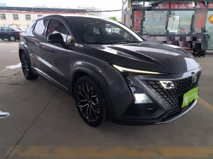 Changan UNI-T 2022 1.5 T Premium — фото 4