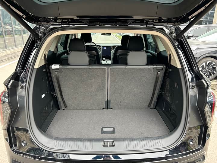 Hongqi HS7 PHEV 2024 2.0 T PHEV 4 WD 6 — фото 9