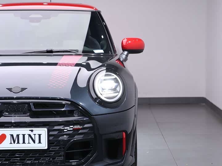 MINI Hatch — фото 12