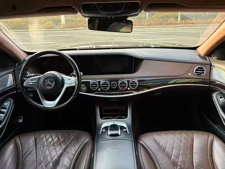 Maybach S-Class 2018 S 450 4 MATIC — фото 6