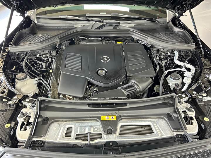 Mercedes-Benz GLC 2024 GLC 260 L 4 MATIC Luxury 5 — фото 20