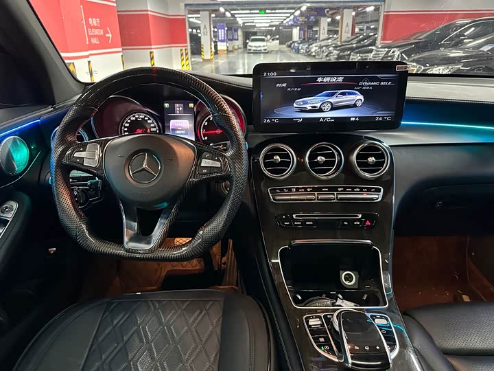 Mercedes-Benz GLC 260 4MATIC люкс — фото 15