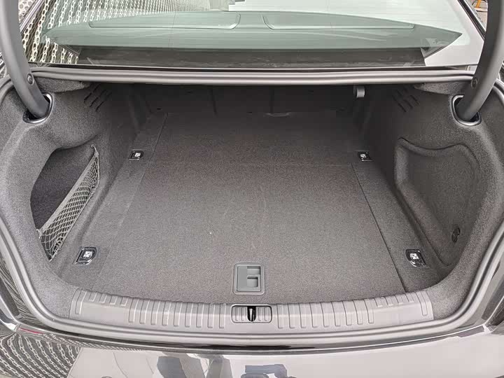 Audi A6L 2024 45 TFSI — фото 9