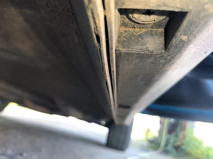 Changan CS15 2016 1.5 L MT — фото 21