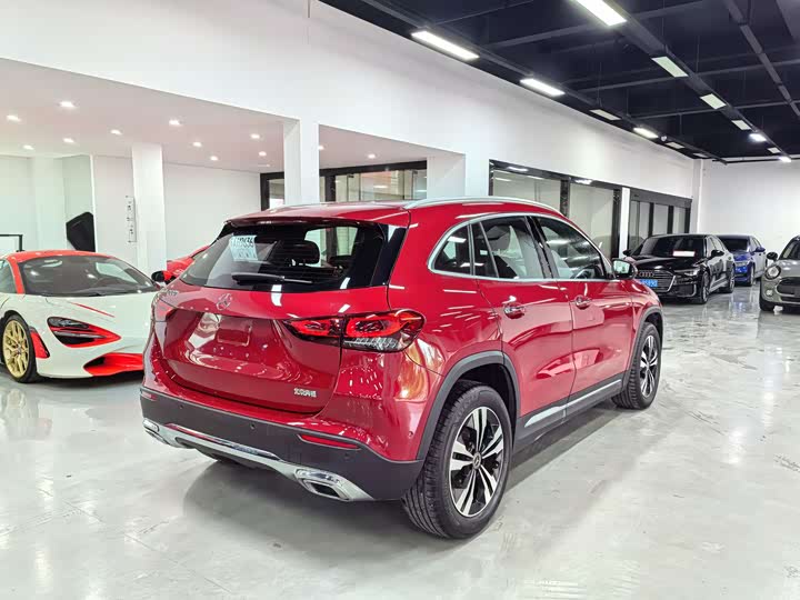 Mercedes-Benz GLA 2020 GLA 200 — фото 5