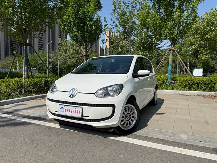 Volkswagen up! 2015 1.0 L move up! — фото 5