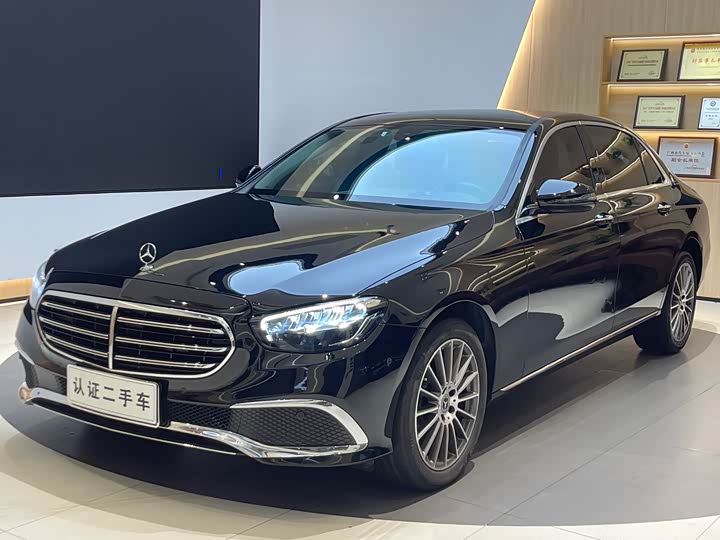 Mercedes-Benz E-Class рестайлинг E 260 L — фото 3