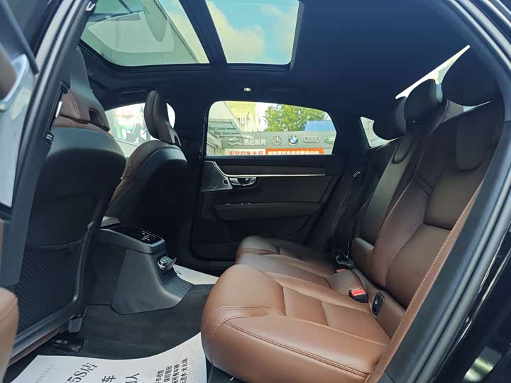 Volvo S90 Hybrid 2025 Hybrid 4 WD — фото 17