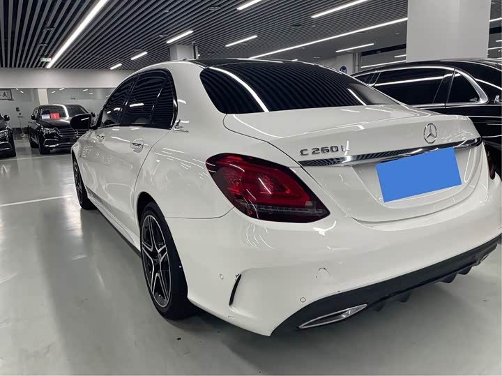 Mercedes-Benz C-Class C 260 — фото 12