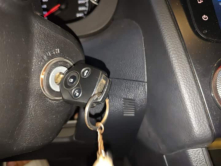 Subaru XV 2016 2.0i — фото 12