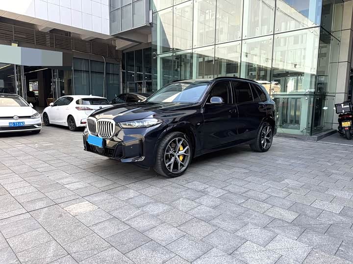 BMW X 5 2023 x Drive 30 Li M