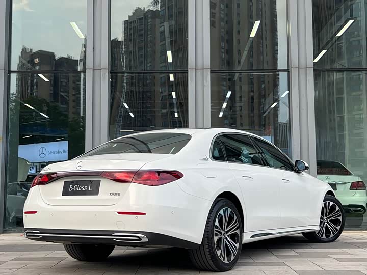 Mercedes-Benz E-Class 2025 E 300 L Luxury — фото 10