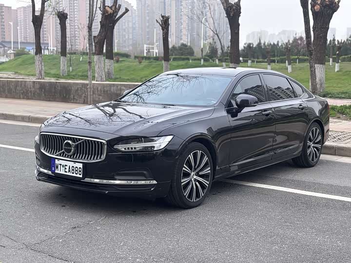 Volvo S90 2022 B 5 — фото 1