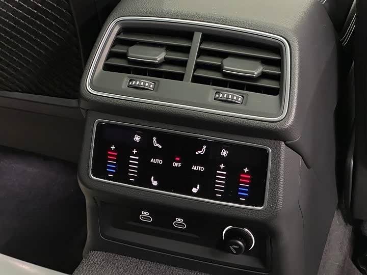 Audi A6L 2023 55 TFSI quattro — фото 15
