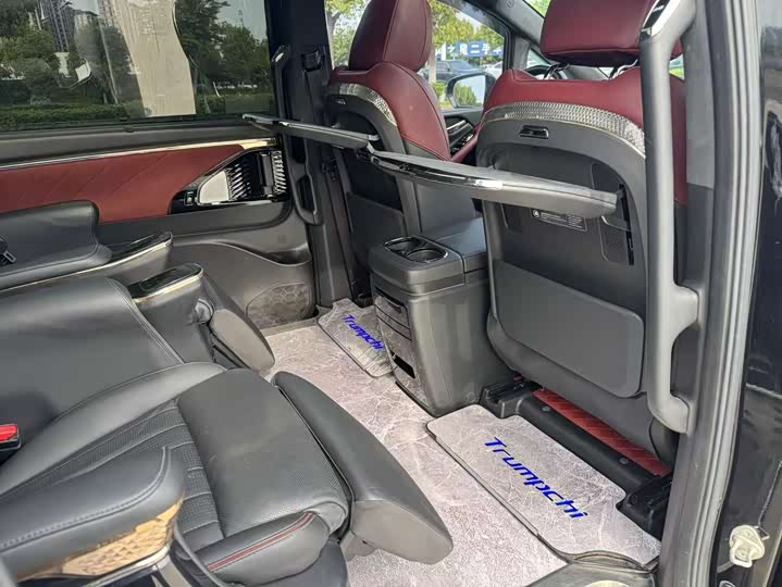 Trumpchi M8 2023 — фото 11