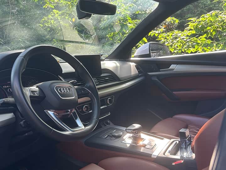 Audi Q5L 2020 40 TFSI — фото 8