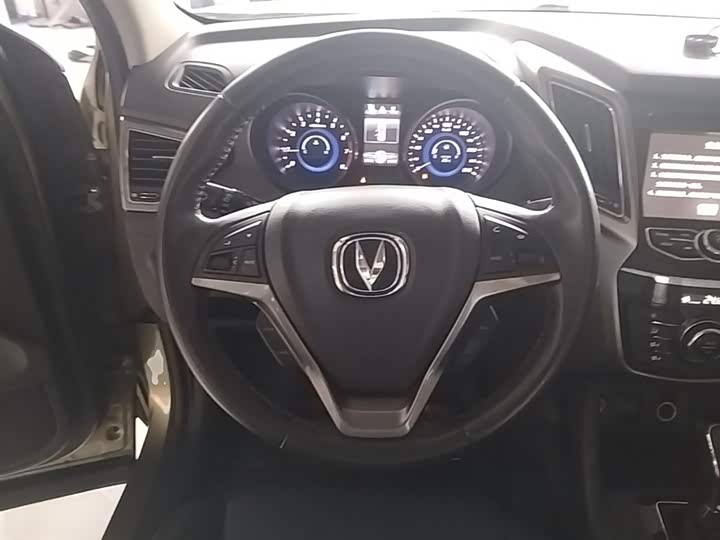 Changan CS75 2014 1.8 T ATElite IV — фото 11