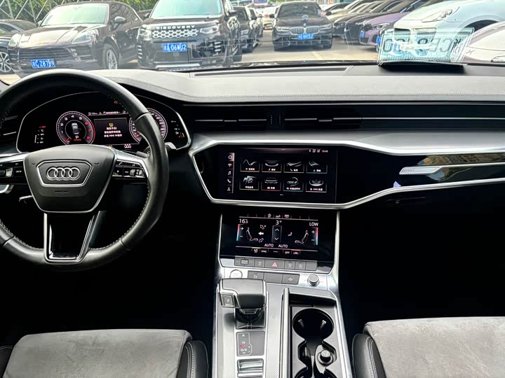 Audi A6L 40 TFSI люкс-динамик — фото 14