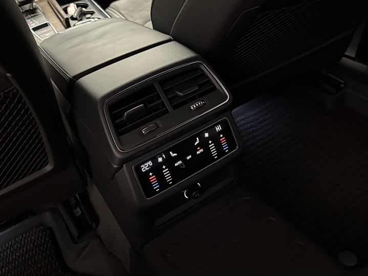 Audi A6L 2020 45 TFSI quattro — фото 16