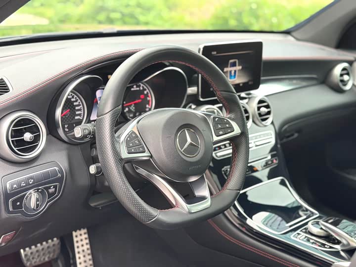 Mercedes-Benz GLC 2017 AMG GLC 43 4 MATIC — фото 4