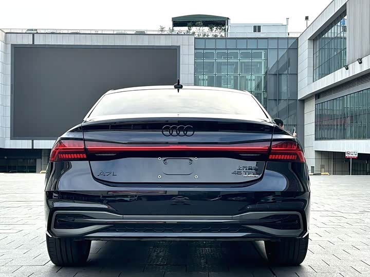 Audi A7L 45 TFSI quattro — фото 9