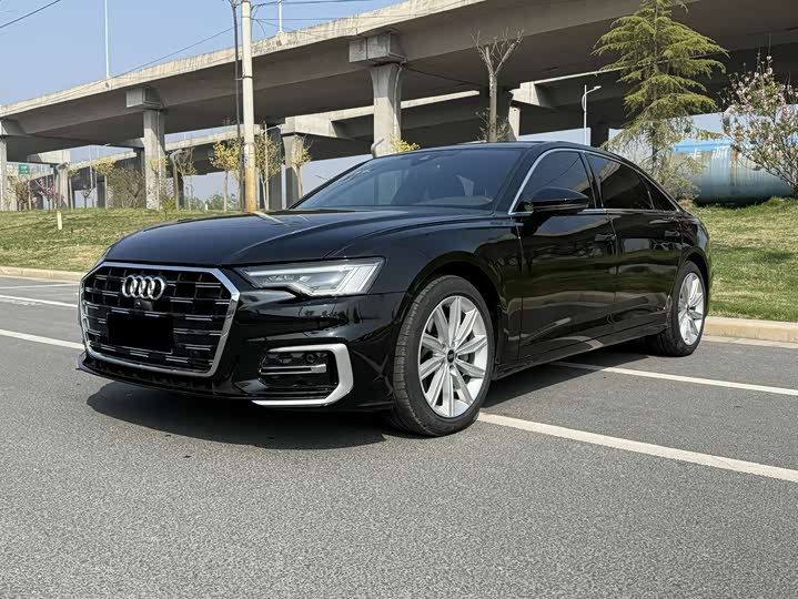 Audi A6L 2024 45 TFSI — фото 3