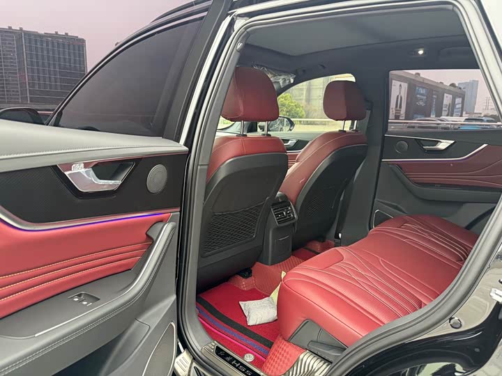 Hongqi HS5 2026 2.0 T 2 WD — фото 10