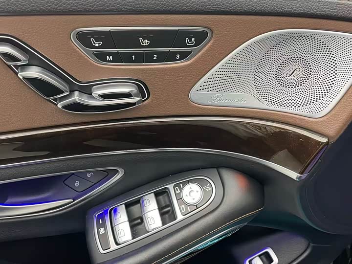 Maybach S-Class 2018 S 450 4 MATIC — фото 10