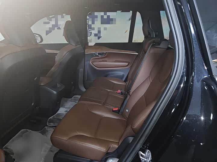 Volvo XC90 2023 B 5 — фото 13