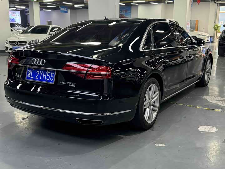 Audi A8 2016 A 8 L 45 TFSI quattro Comfort — фото 15