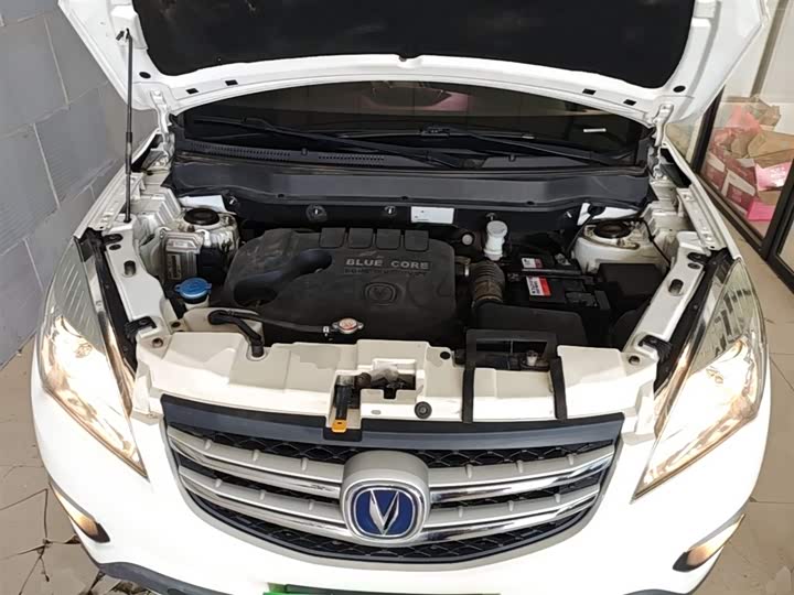 Changan CS35 2016 1.6 L MTLuxury V — фото 20