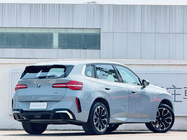 BMW X3 2025 x Drive 30 L Leading M — фото 5