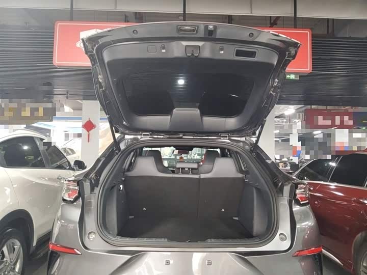 Changan UNI-T 2020 1.5 T Premium — фото 9