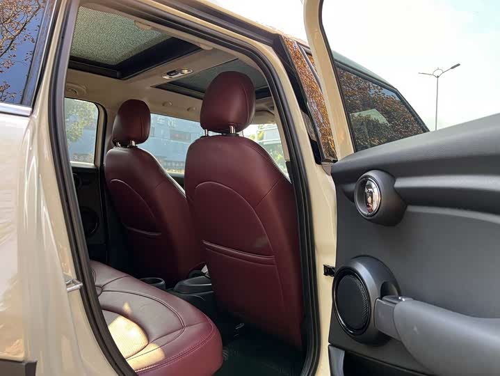 MINI Hatch — фото 12