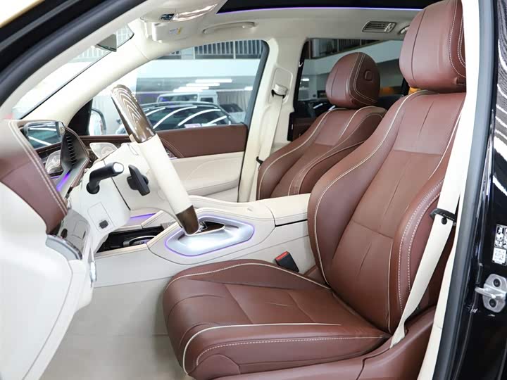 Maybach GLS 2021 GLS 480 4 MATIC — фото 6