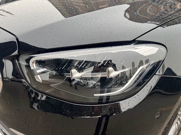 Mercedes-Benz E-Class 2023 E 300 L Luxury — фото 11