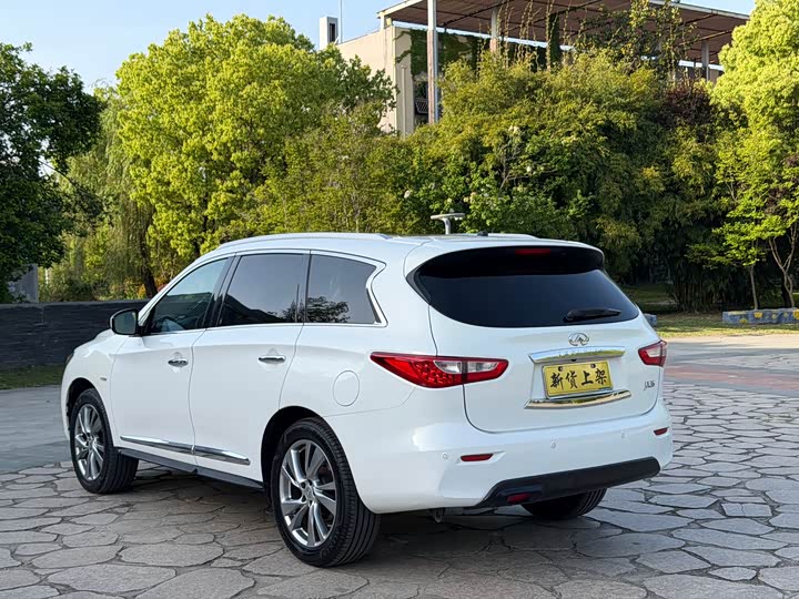 Infiniti JX 2013 JX 35 4 WD — фото 13