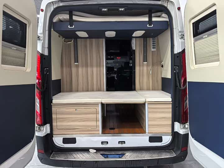 SAIC Maxus V 90 2021 2.0 T V 90 B — фото 46