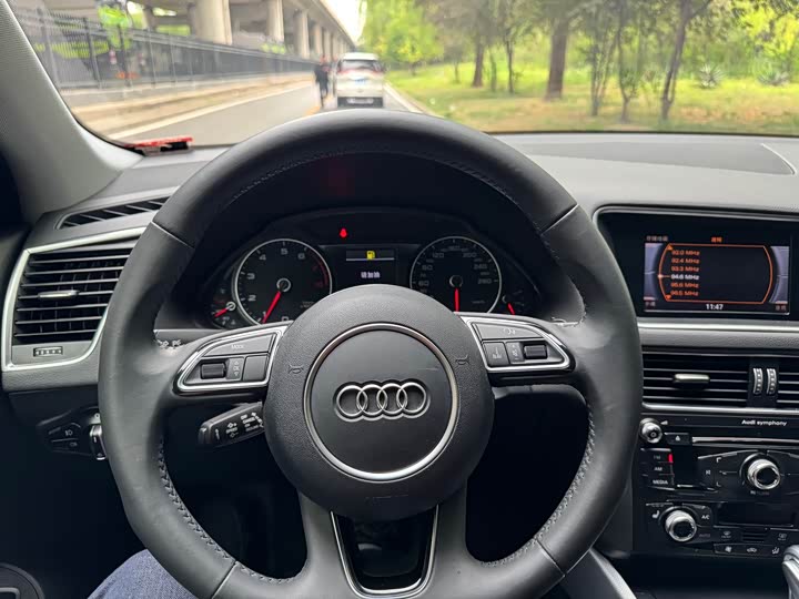 Audi Q5 2018 40 TFSI — фото 7