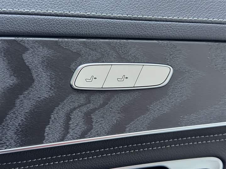 Mercedes-Benz C-Class 2019 C 180 L — фото 11