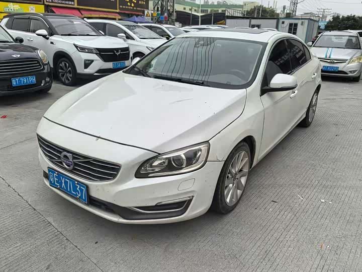 Volvo S60 2015 S 60 L 2.0 T — фото 1
