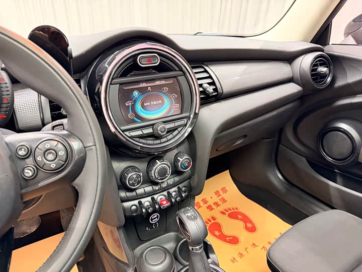 MINI Hatch — фото 13
