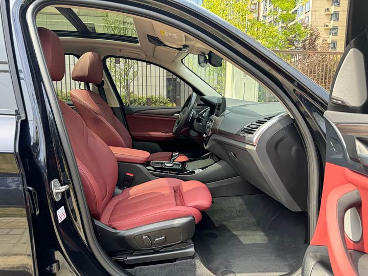BMW X3 2023 x Drive 30i Leading M — фото 25