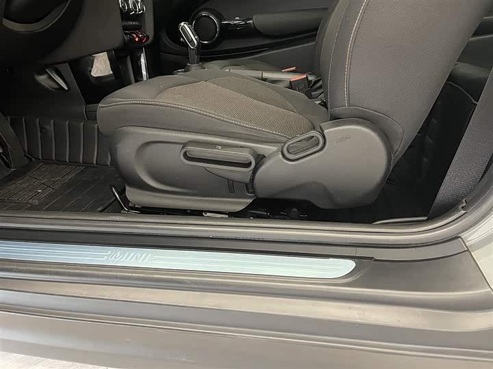 MINI Hatch — фото 18
