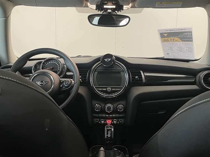 MINI Hatch — фото 12