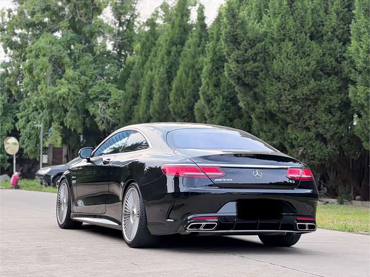 Mercedes-Benz S-Class AMG 2015 AMG S 63 4 MATIC Coupe — фото 4
