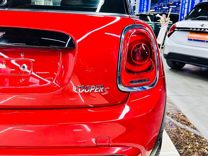 MINI Hatch — фото 12