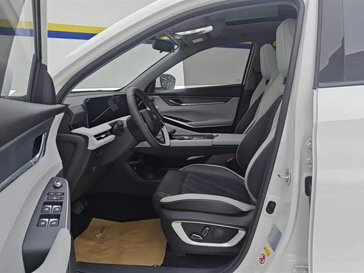 Changan CS75 PLUS 2023 1.5 T ATPremium — фото 9