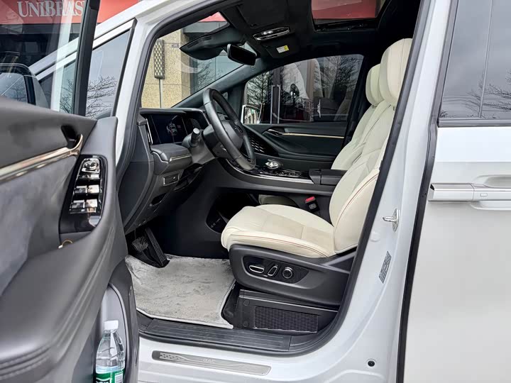 Trumpchi M8 2023 400 T — фото 8
