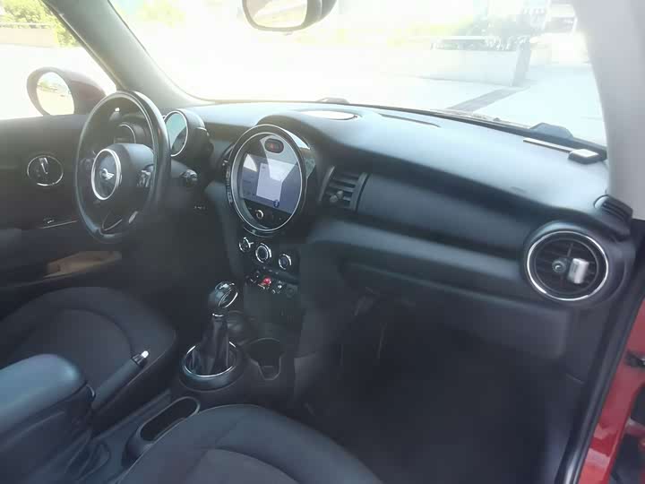 MINI Hatch — фото 12